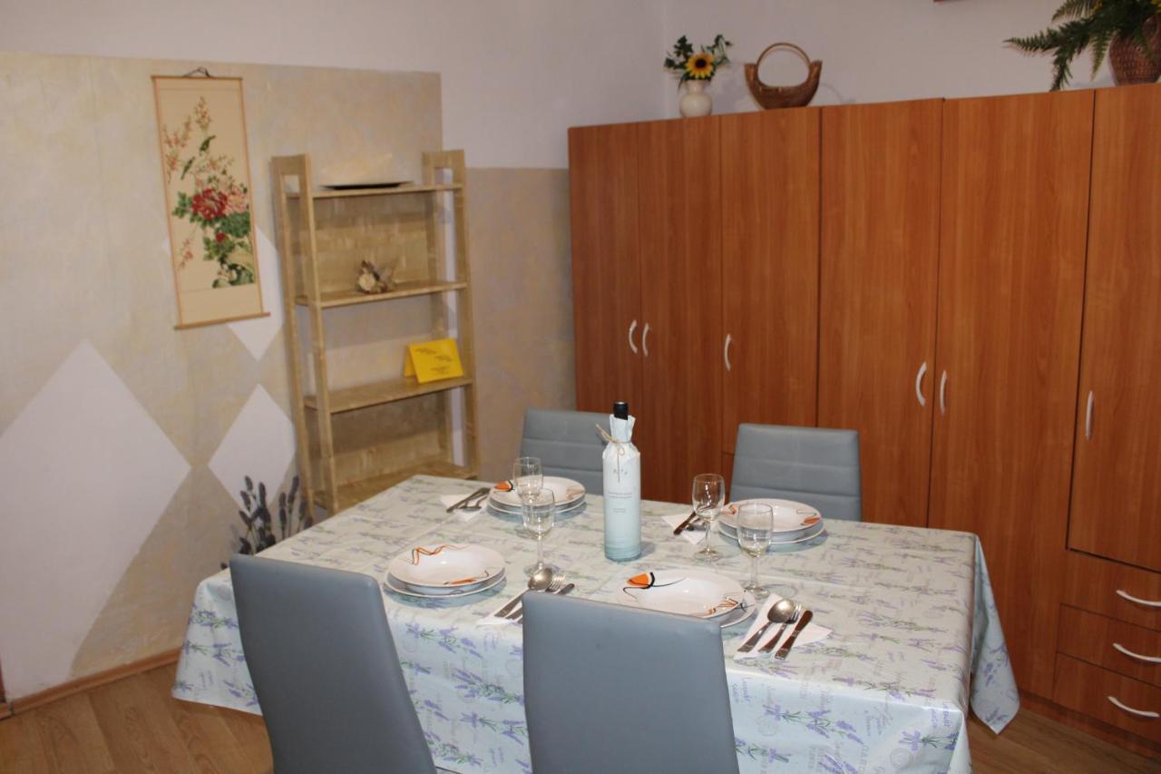 Apartment Retro III كوبر المظهر الخارجي الصورة